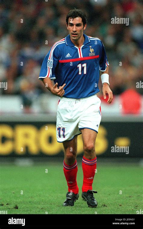 ROBERT PIRES FRANCE & ARSENAL FC PARIS STADE FRANCE 02 September 2000 ...