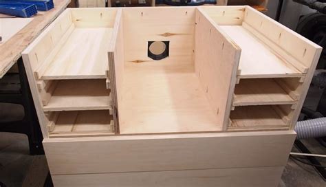 Router Cabinet – DIY Router Table Build | DIY Montreal