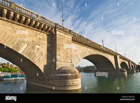 Arizona Lake Havasu City London Bridge Stock Photo - Alamy