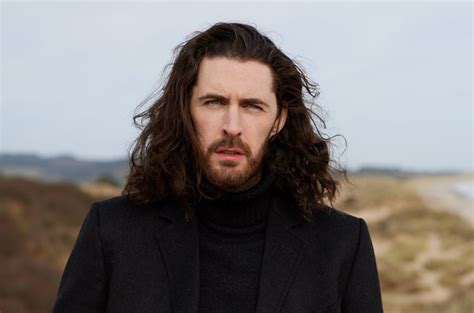 Hozier 'Too Sweet' No. 1 on Top Rock & Alternative Songs Chart