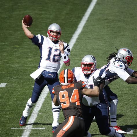 Tom Brady Throwing Motion | Toour Homes