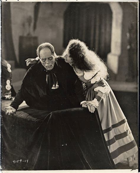 PHANTOM OF THE OPERA, THE (1925) Lon Chaney, Mary Philbin photo ...