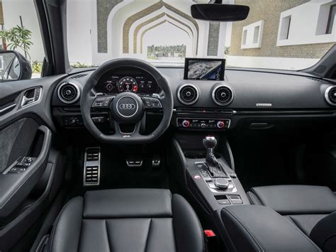 What it's like to drive an Audi RS3 sedan - Business Insider