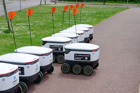 Food delivery robots ready to roll into Cambridge this week