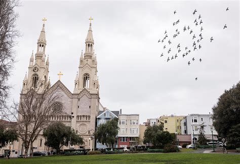 San Francisco won’t cite Catholic archdiocese after church wedding - SFChronicle.com