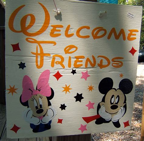 Disney Welcome sign - outdoor Oracal 651. Oracal 651, Outdoor Signs, Wood Signs, Snoopy, Disney ...