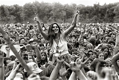 A medio siglo de Woodstock, harán nuevo festival en el mismo lugar - Radio Duna