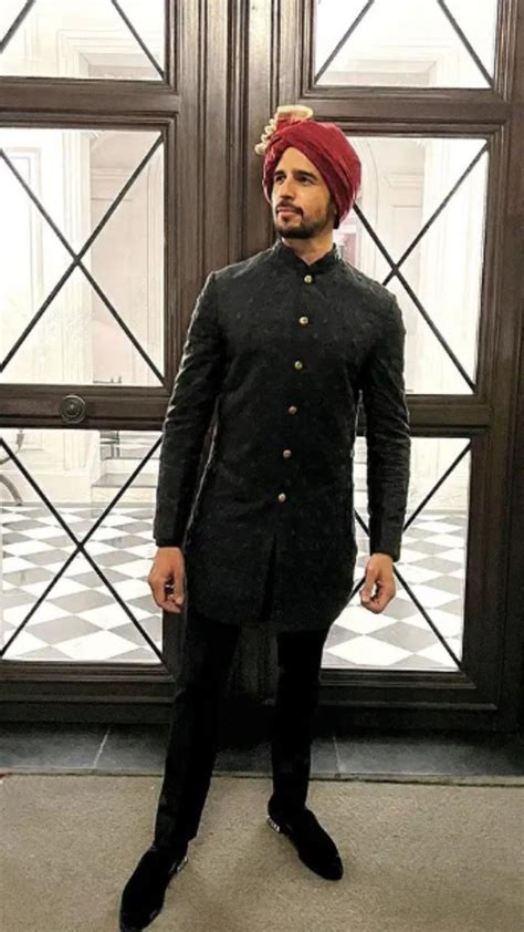 Sidharth Malhotra inspired wedding attire; Sherwani to suit | Sidkiara ...