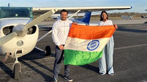 Republic Day 2023: YouTuber Gaurav Taneja And Wife Ritu Rathee Make History, Create The Largest ...