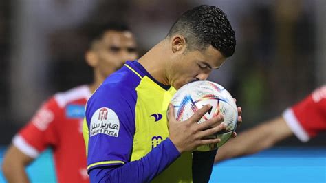 Cristiano Ronaldo calls 500th goal 'great feeling' in 'very solid' win for Al-Nassr | Goal.com ...