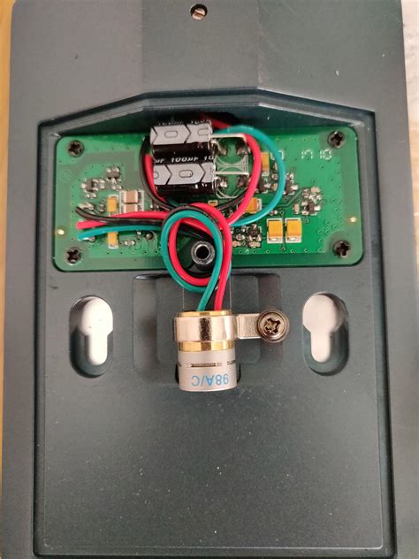 Could this be a counterfeit Shure Beta 91a? Internals look different from my previous Beta 91a ...