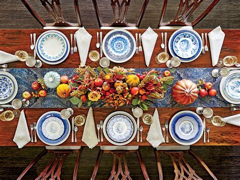 How to Set a Thanksgiving Table - Mindy Weiss