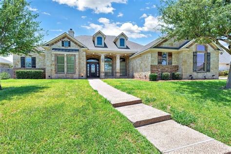 Woodway, TX Real Estate - Woodway Homes for Sale | realtor.com®