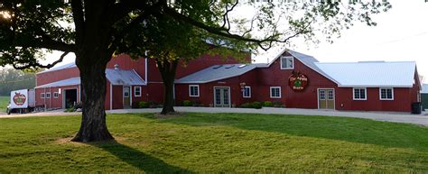 Apple Barn Orchard & Winery - Apples, wine, and more!