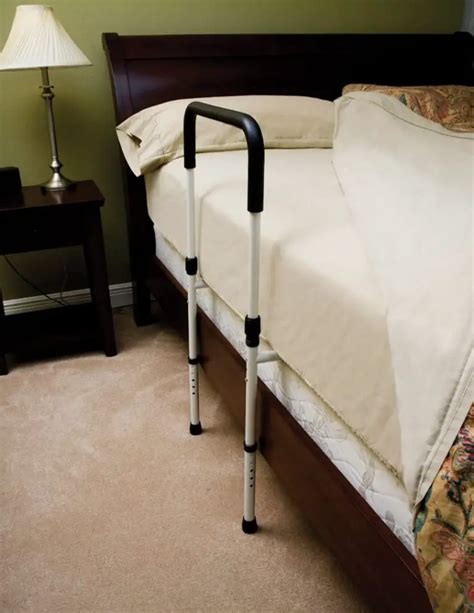 Best Bed Rails for Seniors Reviews and Buying Guide 2020