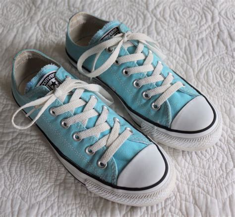 CONVERSE ALL STAR Light Blue Low Top Chuck Taylor Sneakers Women's 7 ...