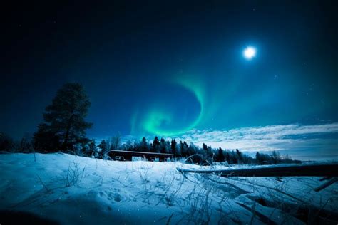 Stunning Pictures Of The Norway Night Sky