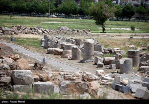 Iran's History In Photos: Ancient Temple Of Anahita - Iran Front Page