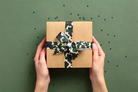 Veterans Day Gift Ideas: 15 Gifts To Show Your Appreciation - homeyou