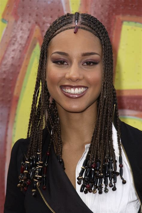 Happy Birthday Alicia Keys! We count down her best beauty looks - Grazia