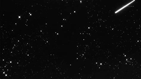 Shooting Star Black And White Gif GIF - Find & Share on GIPHY