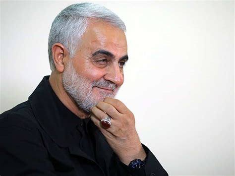 Thousands pay tribute to Soleimani in Tehran