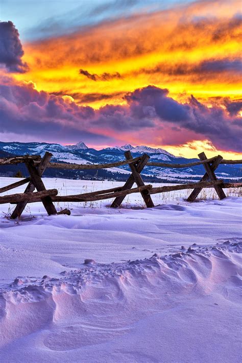 Absolutely stunning! @dardennephotography | Montana landscape, Landscape photography ...