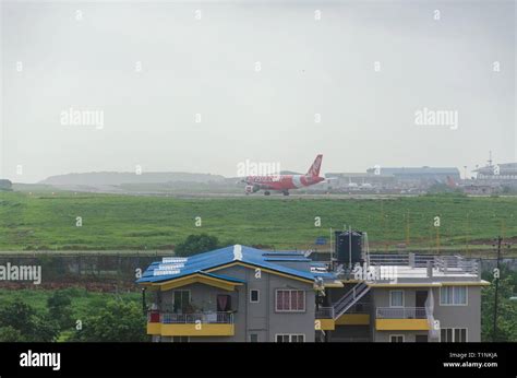 Dabolim goa airport hi-res stock photography and images - Alamy