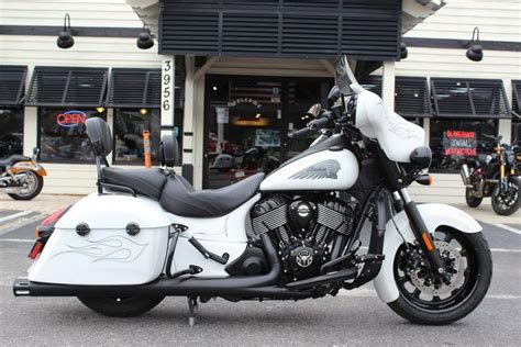 2019 Indian Motorcycle® CUSTOM Springfield® Dark Horse® White Smoke for ...