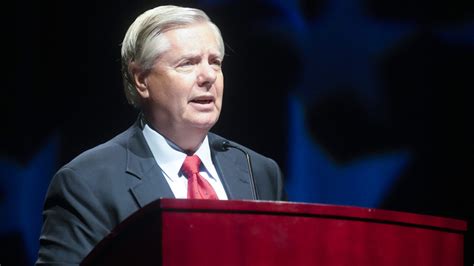 Court puts on hold Graham’s testimony in Ga. election probe – WABE