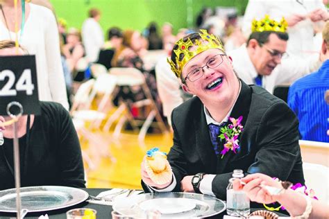 Night to Shine celebrates the special needs community - Daily Journal