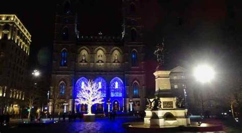 Aura, a Spectacular Light Show in the Heart of the Notre-Dame Basilica ...