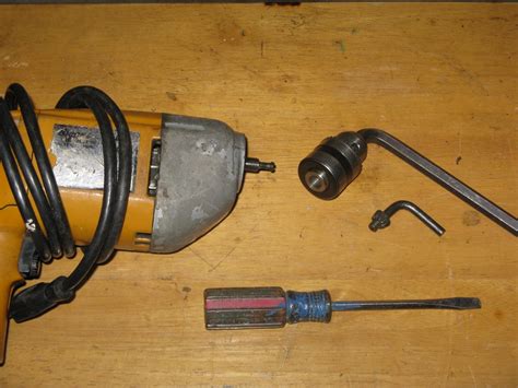 Rebuilding Keyed Drill Chucks : 12 Steps (with Pictures) - Instructables