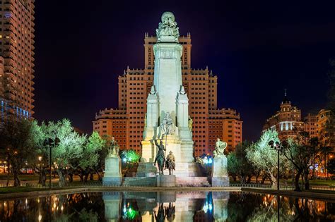 Billeder af Madrid Palace of Spain Springvand Monumenter af Palacio ...