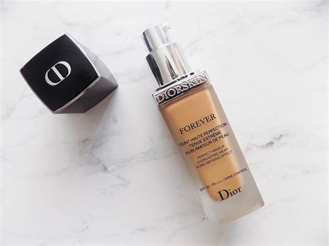 Review: Dior Diorskin Forever Foundation | Anjna Harish: Thoughts of a girl