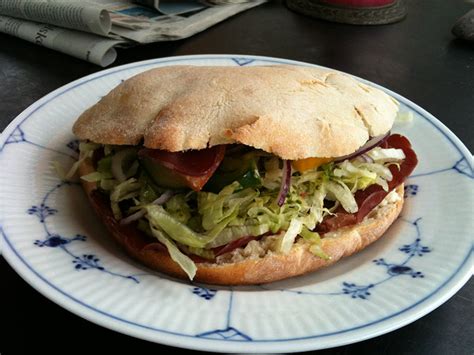 Review: Cavallino Bresaola Pizza Sandwich - Amazing Sandwiches | Sandwich Recipes