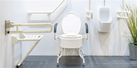 Tall Toilets for Elderly People: Buyer's Guide for Comfort & Safety