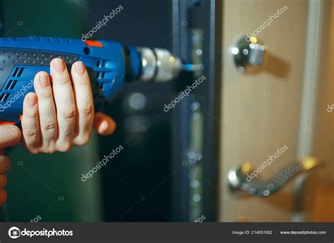 Installation Lock Door Closeup Security Concept Stock Photo by ©xload ...