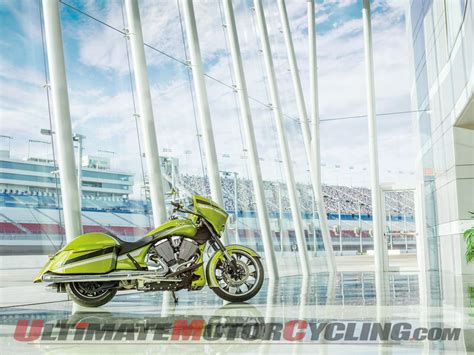 Victory Magnum Delivers Production Bagger Bling | Specs & Photos