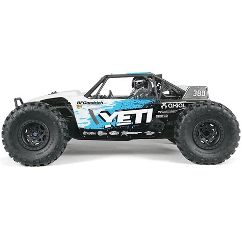 Best RC Monster Trucks That Can Be Run In Your Backyard Racing Track