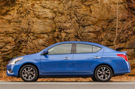 Used 2016 Nissan Versa for sale - Pricing & Features | Edmunds