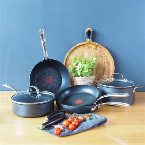 Tefal Unlimited Premium Induction Non Stick Wok 28cm - Bunnings Australia