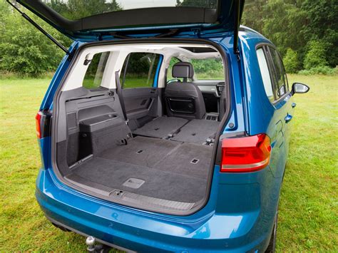 Volkswagen Touran - Practical Caravan