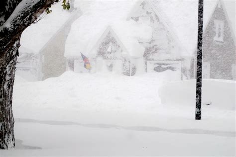 Historic Snowstorm Buries Western New York, Kills 7 : The Two-Way : NPR