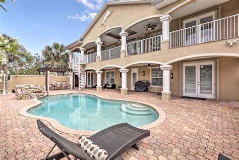 Luxury Palm Coast Home w/ Dock & Game Room! | Evolve