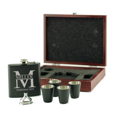 Personalized Flask Set Black - Stainless Steel - Miller Design