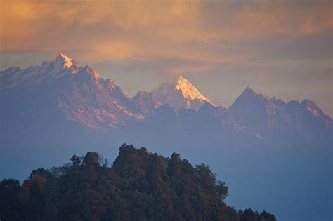 The Ruins of the Moment: Sunrise at Darjeeling — Photos by Pete McGregor