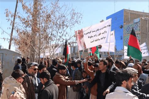 Ghor people want Governor Kohnurd removed – Pajhwok Afghan News