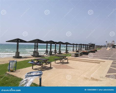 Haifa beach editorial stock image. Image of beach, nature - 130650884