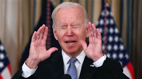 Federal Court Freezes Biden Vaccine Mandate Over Possible ‘Grave Statutory And Constitutional ...